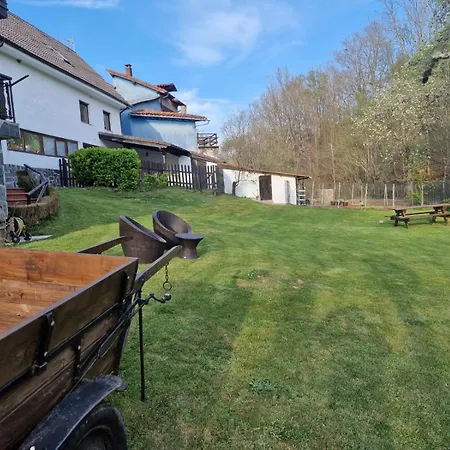 Country house Con Jardin Y Barbacoa *